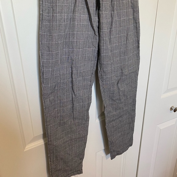 🎉5/$30 - SHEIN joggers - Picture 3 of 6